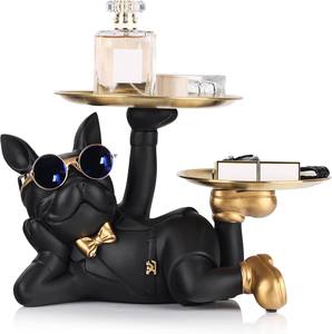 Chien ramène objet étrange